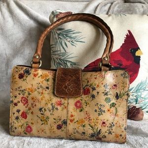 Patricia Nash Rienzo Shoulder Bag